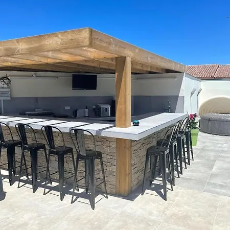 élégante à Porto-vecchio Avec Piscine Privée Porto-Vecchio (Corsica)