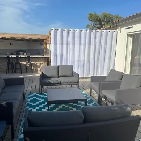 Elegante A Porto-vecchio Avec Piscine Privee Vila *