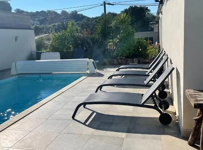 De 3 Avec Piscine Privee Jacuzzi Et Jardin Clos A Vecchio *
