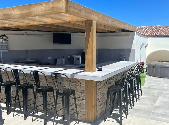 De 3 Avec Piscine Privee Jacuzzi Et Jardin Clos A Vecchio Porto-Vecchio (Corsica)